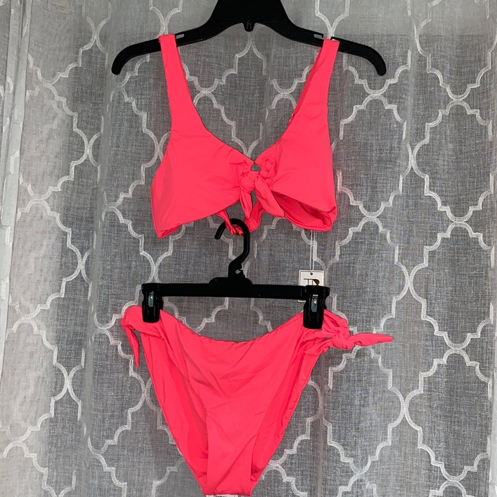 2-piece bikini